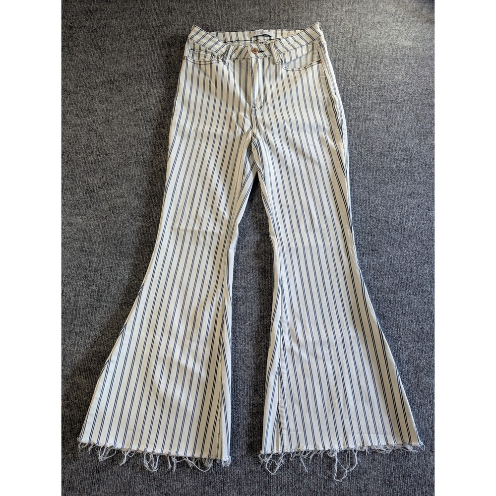 Judy Blue Super Flare High Rise Jeans Women's Size 27 White Blue Stripe Raw Hem - Picture 2 of 14